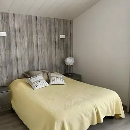 Maison De La Prairie Feriehus
