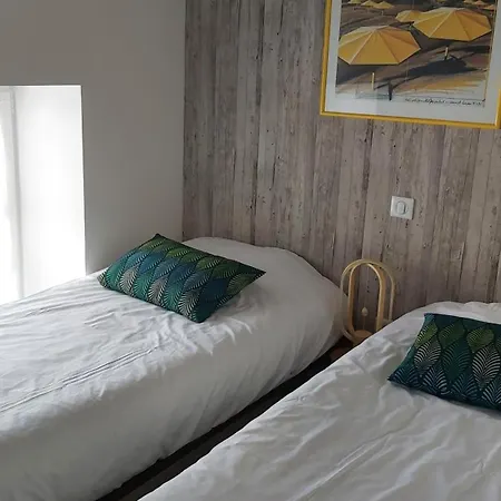 Maison De La Prairie Holiday home *